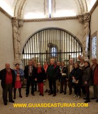 Camara Santa de la Catedral de Oviedo, atenci&oacute;n a peregrinos